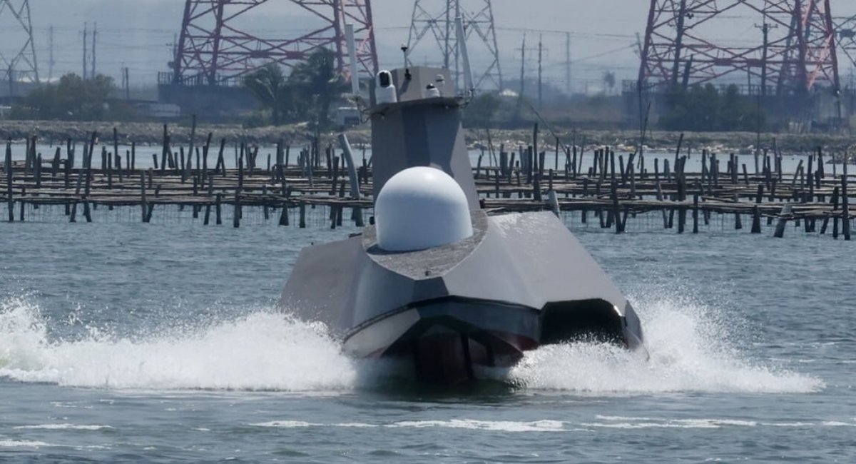 Тайванський морський дрон Endeavor Manta. Фото - СNA