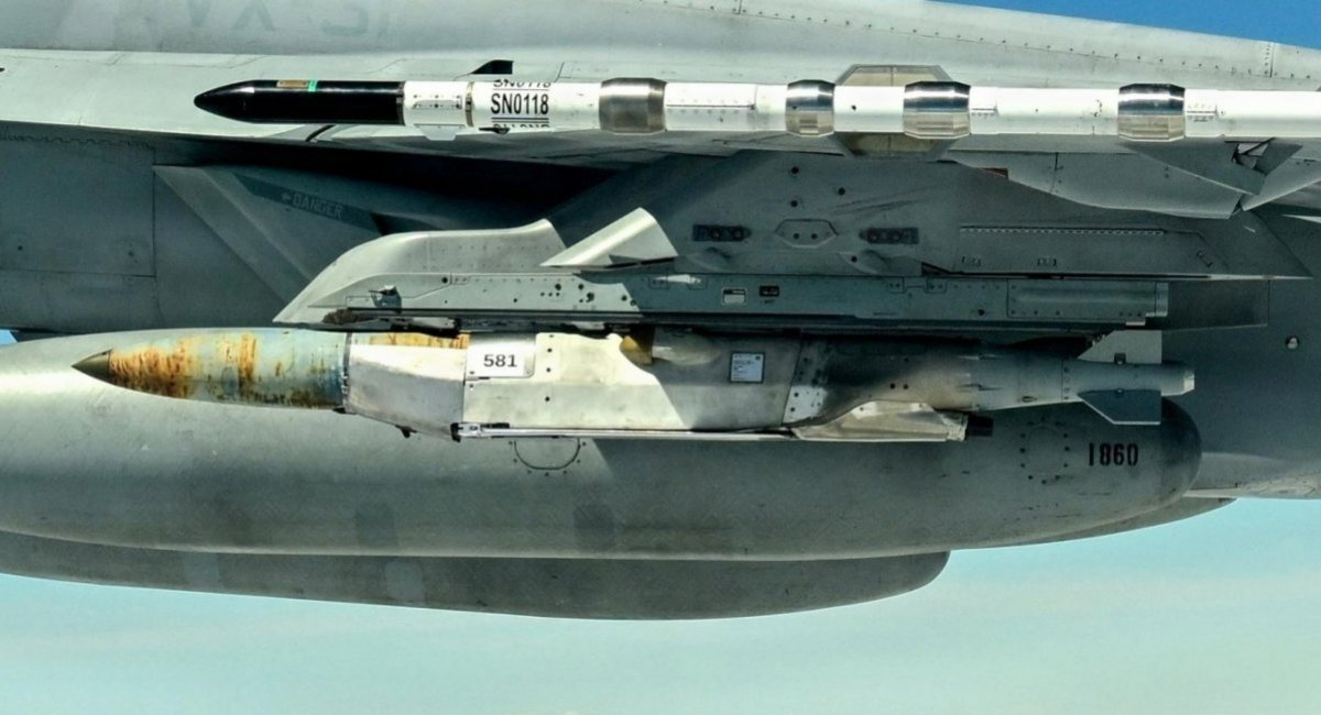 JDAM-LR під час випробувань у квітні 2026 року