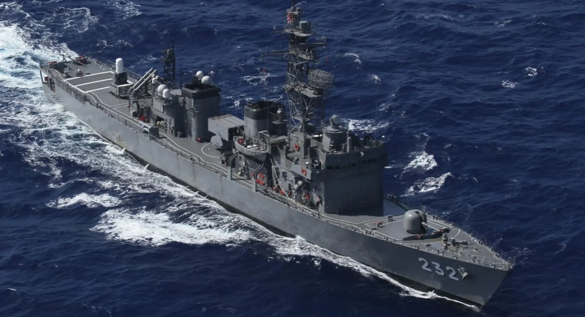 Ескортний есмінець класу Abukuma. Фото - JMSDF