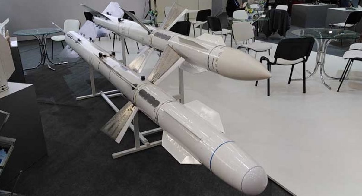 Ракети середньої дальності "повітря-повітря" Р-27 з різними видами ГСН виробництва ДАХК "Артем"