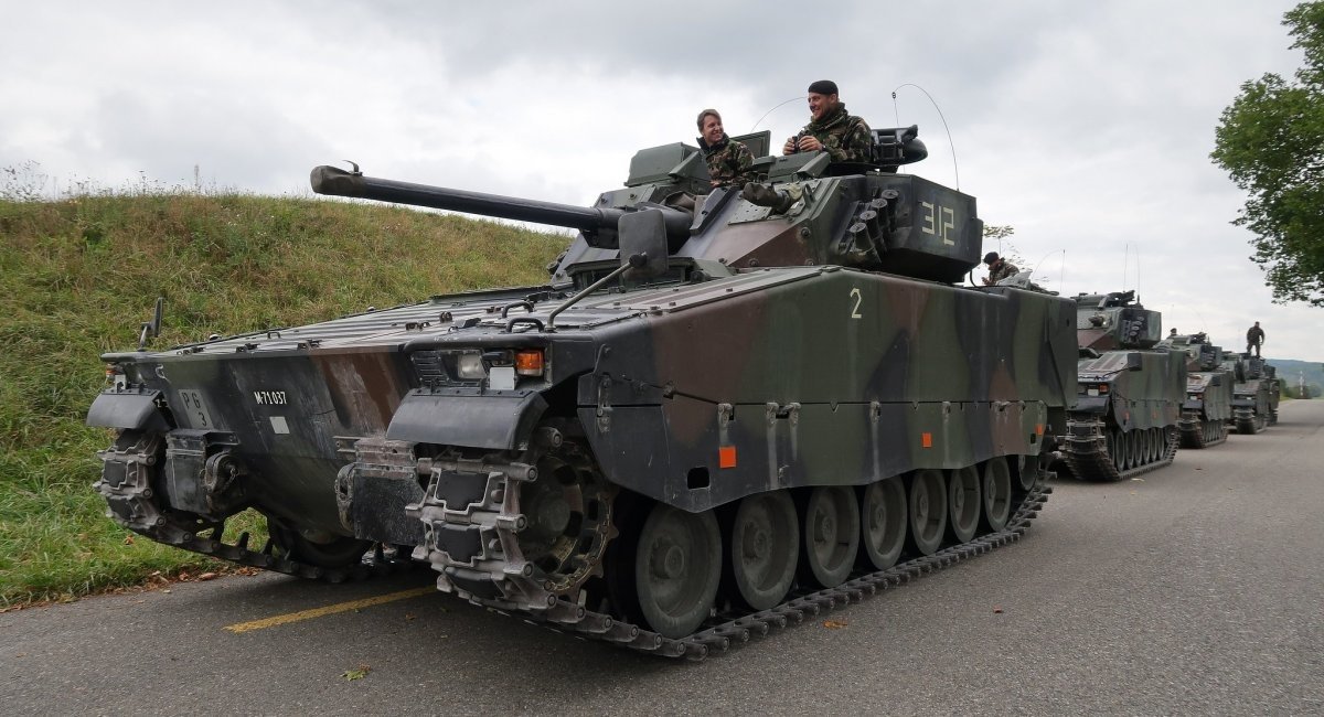 Швейцарські БМП CV90, вони ж Schützenpanzer 2000, ілюстративне фото з відкритих джерел