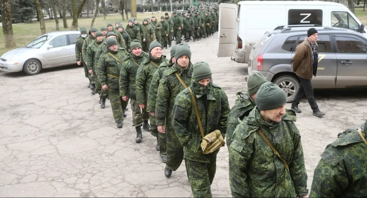 Кремль використовує мобілізованих з ОРДЛО, як гарматне м'ясо: з батальйону залишається не більше роти