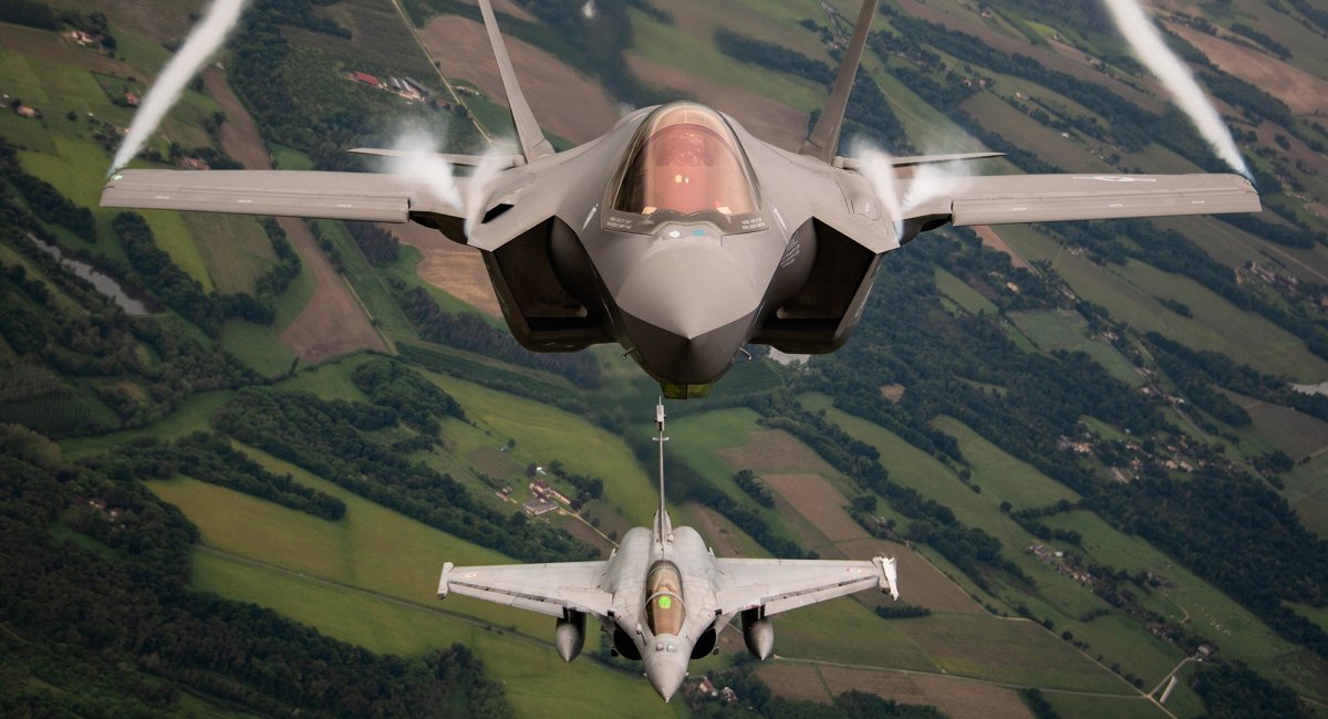 F-35 та Rafale (фото: US DoD) 