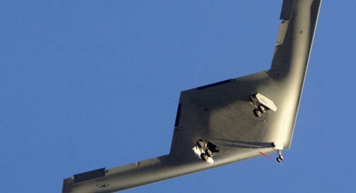 Чи буде у B-52 інший новий радар і коли полетить другий стелс-бомбардувальник B-21