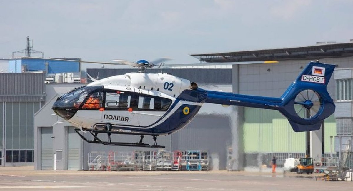 Другий гелікоптер Н145 D2 (тимчасова реєстрація D-HCBT, бортовий номер 02 "Синій") для МВС України. Донавюрт (Німеччина) серпень 2020 року / Фото: Lars Icke