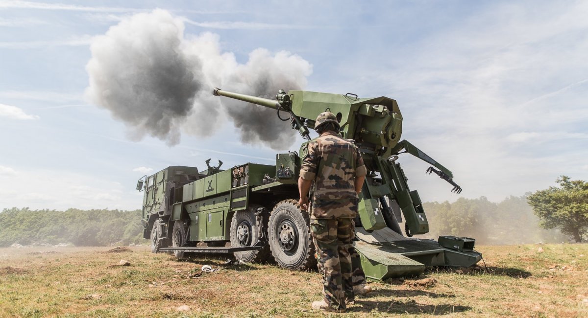 САУ Ceasar 8x8 (всі фото: KNDS France)