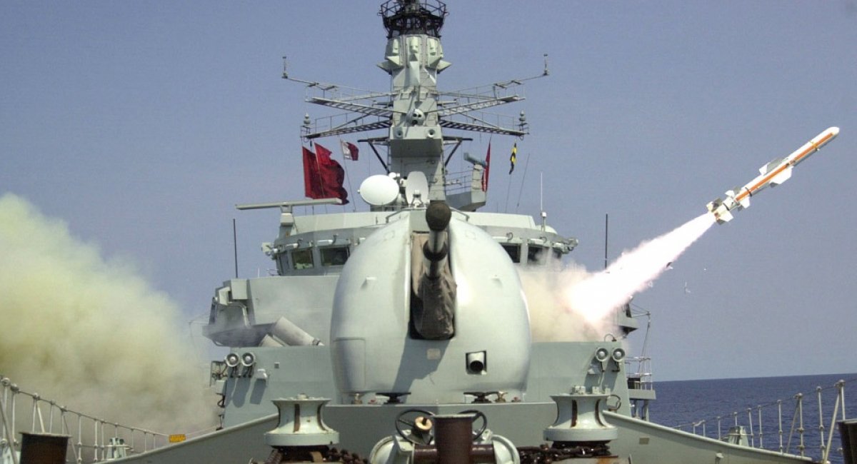 Протикорабельна ракета Harpoon Block 1C входить в набір оснащення фрегатів "Тип 23" та есмінців "Тип 45", ядра флоту Великої Британії