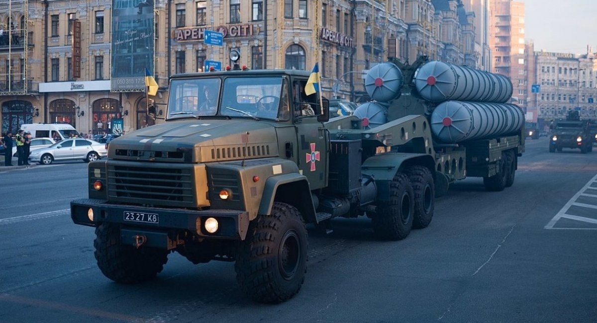 Комплекс С-300 радянського виробництва – основа протиповітряної оборони України