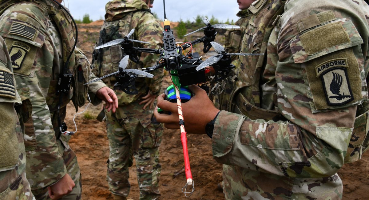 FPV-дрон під час навчань ЗС США у Литві у квітні 2025 року (всі фото: US DoD)