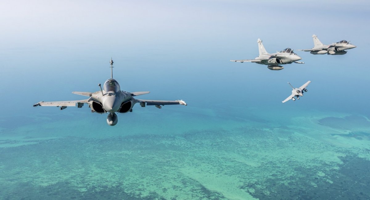 Фото - Armée de l'Air et de l'Espace