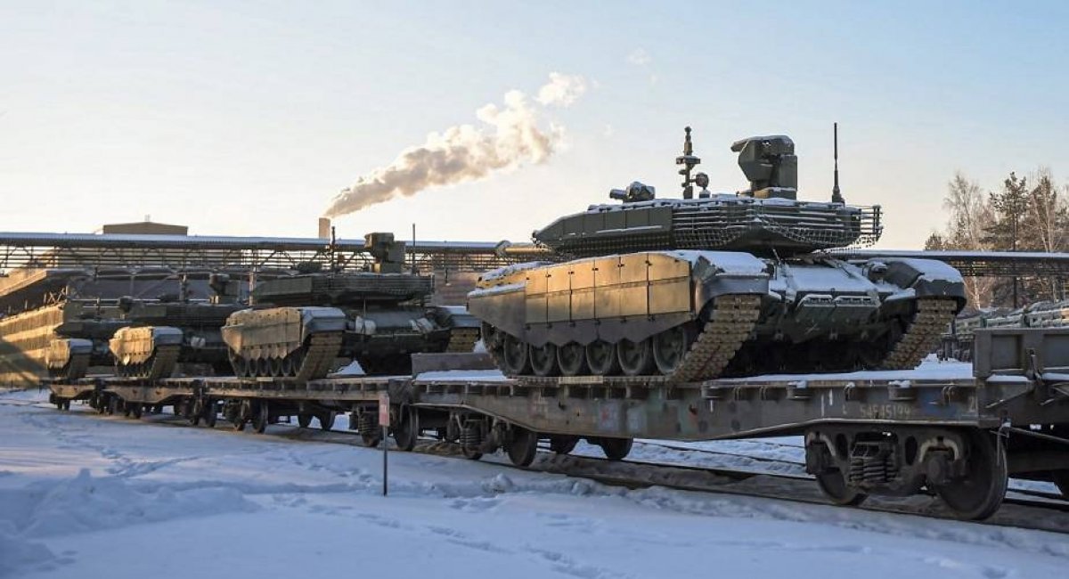 Ешелон російський танків Т-90М "Прорив", січень 2023 року