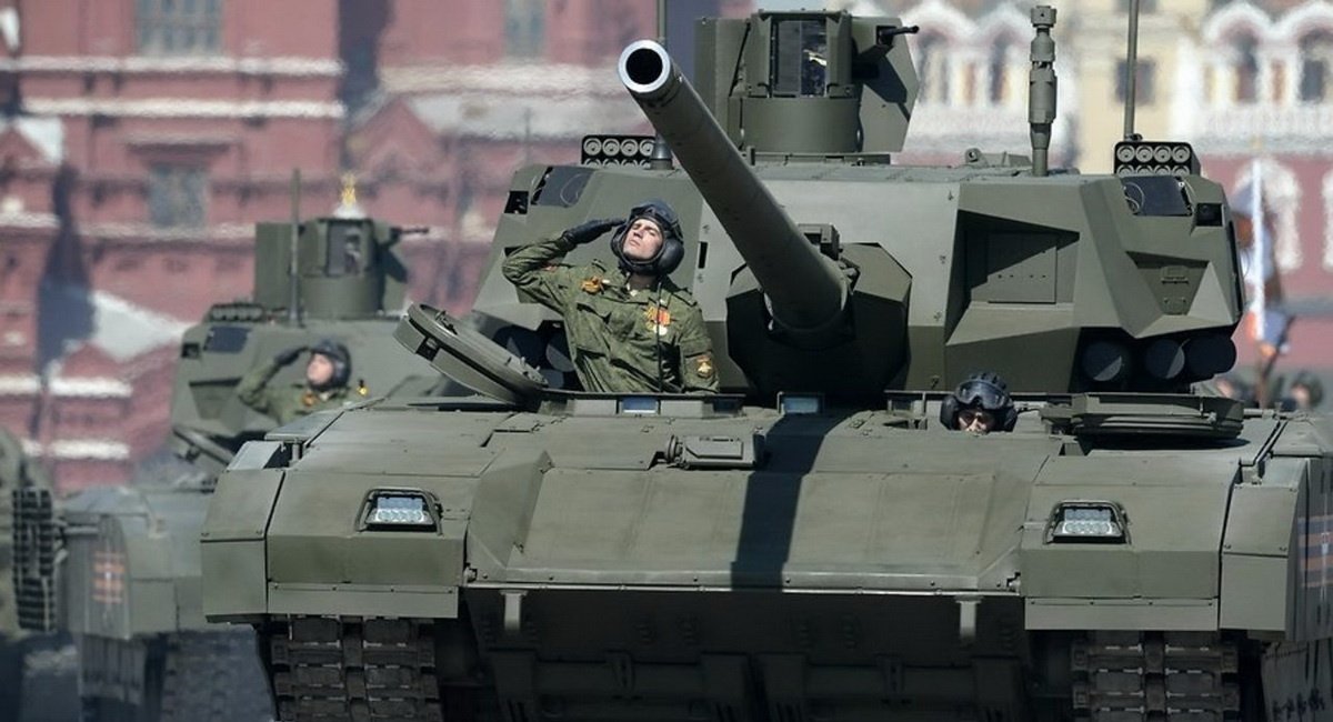 Схоже, що російські танкісти надають перевагу "парадному" Т-14
