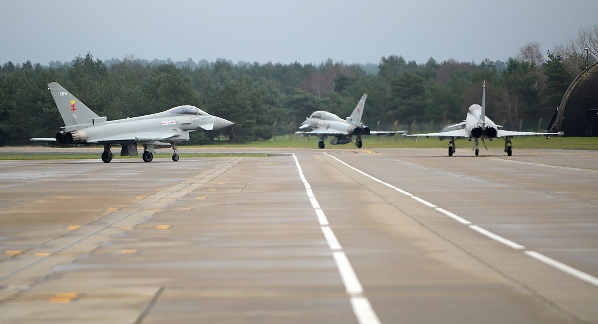 Британські Eurofighter готуються до злету, фото - Royal Air Force