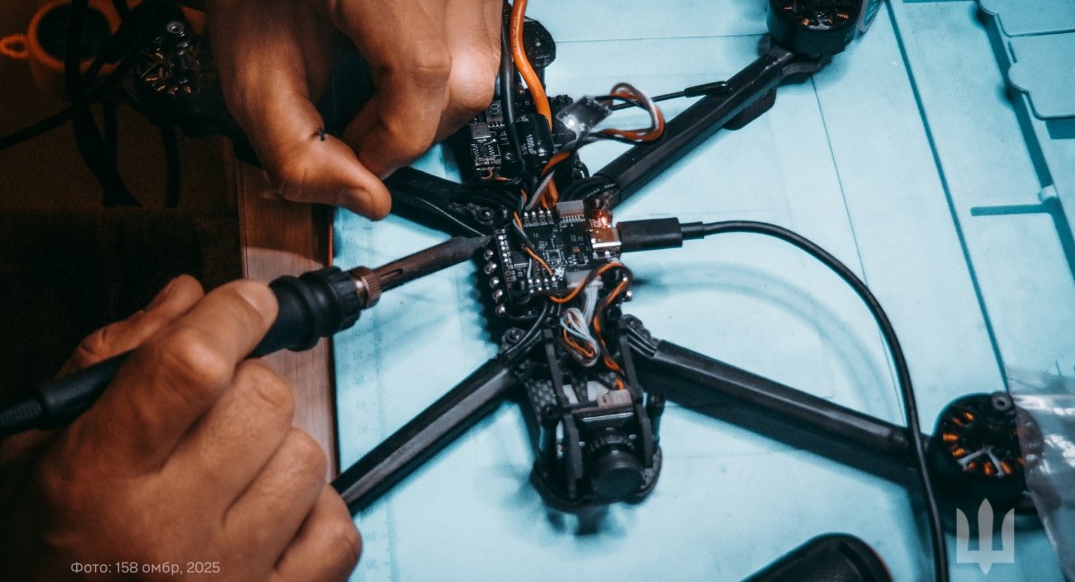 Війна з Іраном заблокувала не лише нафту, а ще 41% ключового елемента для виробництва дронів