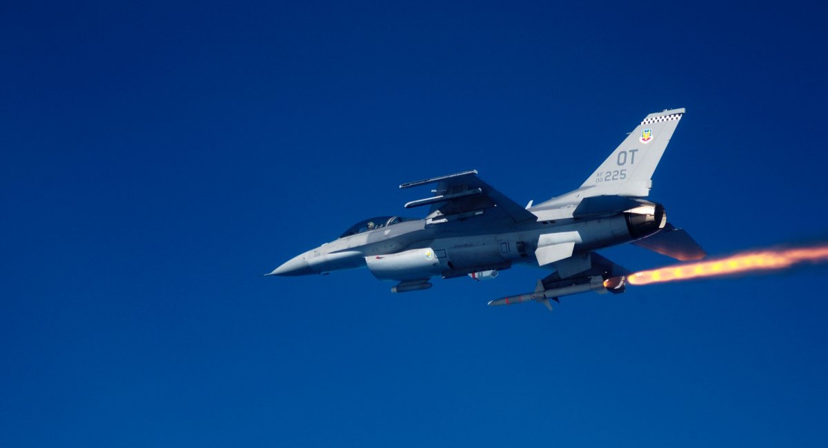Танки Abrams і літаки F-16 для ЗСУ: Резніков вірить, що ми отримаємо цю зброю – і пояснює чому