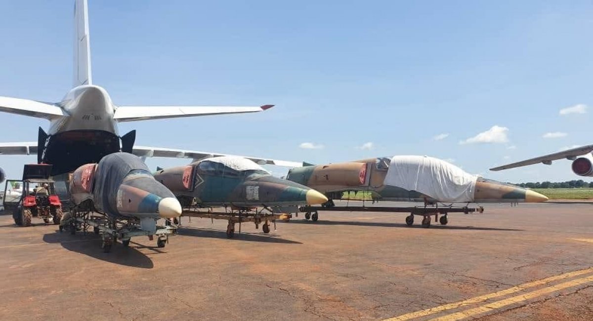 Рашисти передають L-39 для Центрально-Африканської Республіки, травень 2023 року, фото з відкритих джерел
