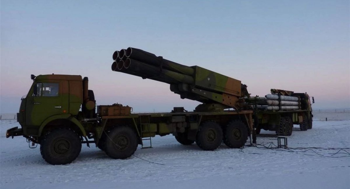 Дослідний зразок рашистської РСЗВ під індексом 9А52-4 "Кама" під час випробувань в 2010 році, фото ілюстративне