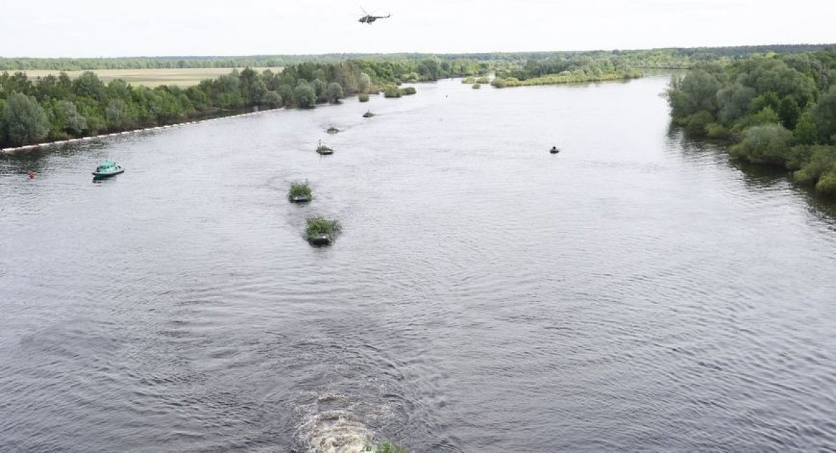 Сплав по річці Сож армії Білорусі