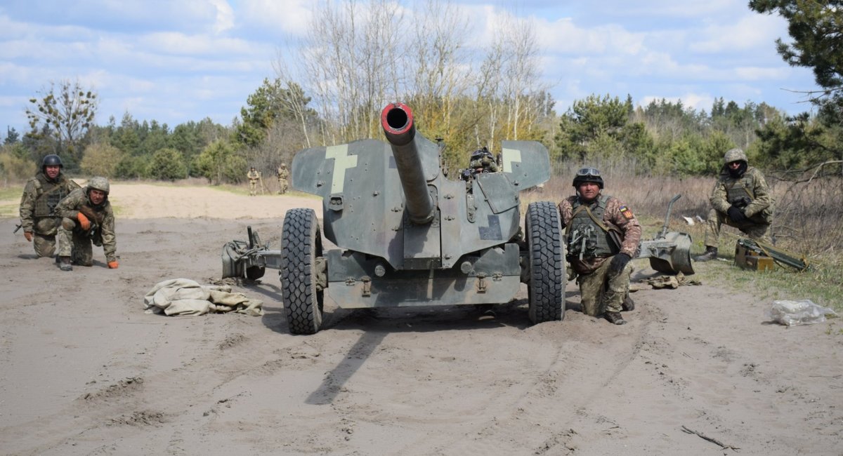 На Рівненському військовому полігоні пройшли навчання артилерійських підрозділів частин ОК "Захід"