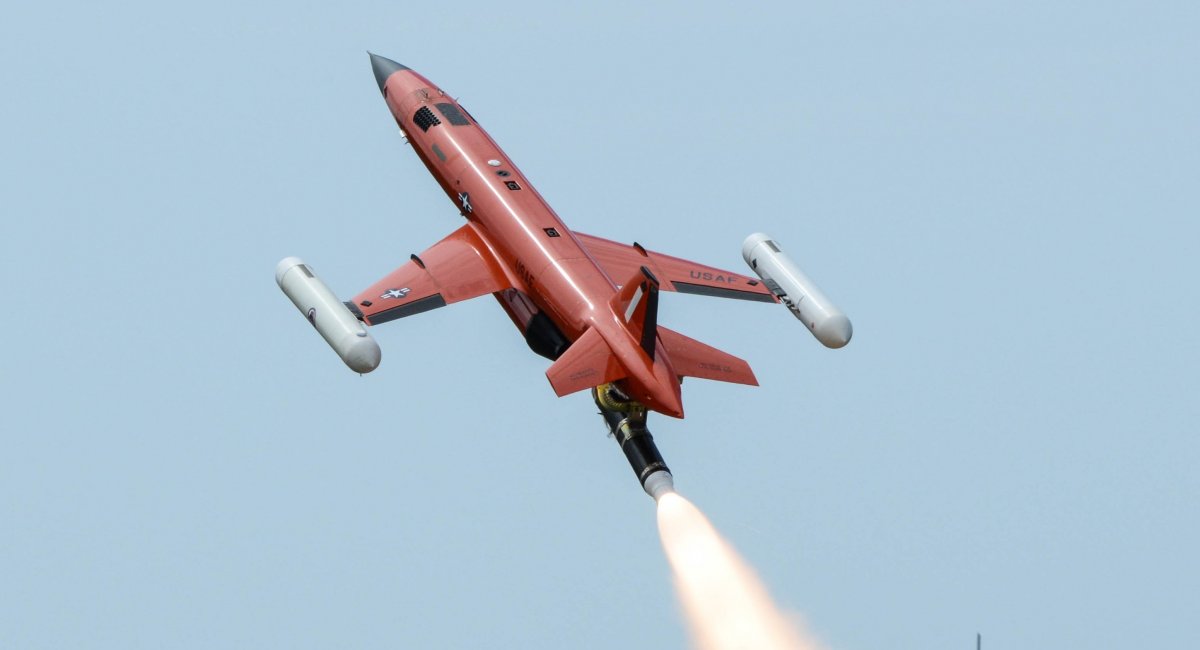 Рашисти скопіювали "Герань-5" з іранського Karrar, який є копією MQM-107 Streaker з США і це знову про кругообіг дронів