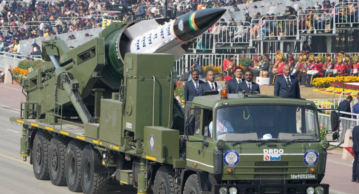 У Індії показали на параді свій замінник російському "Циркону" - гіперзвукову протикорабельну ракету LRAshM