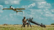 Спершу український Raybird виконав тисячі місій в Україні, а тепер його собі купує армія США