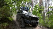 Скільки коштує перевірений на фронті український бронеавтомобіль Inguar-3 та які особливості тут треба враховувати