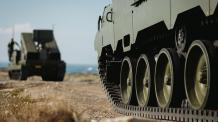Які два нові варіанти для бронемашин ACSV, що є на озброєнні в України, покажуть на Eurosatory