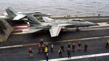 Легендарні F-14 Tomcat знов літатимуть, навіщо США відновлюють ці винищувачі після 20 років простою в пустелі, і як Іран ледь не зробив це неможливим