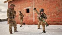 ЗСУ готують нову групу інструкторів по застосуванню протибункерних гранатометів SMAW-D 