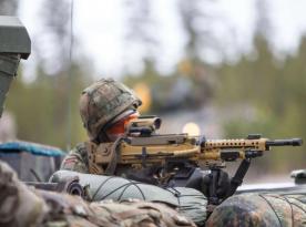 Німці також хочуть дешево збивати дрони з кулеметів, тож перевірять, як із цим допоможе