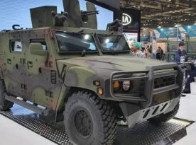 Чи віддасть Велика Британія Україні свої Land Rover Defender, якщо їх будуть замінювати на південнокорейські KLTV
