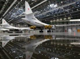 Як Путін в 2019 році хотів пасажирський літак на базі Ту-160, чи були до цього подібні проекти, та чим все закінчилось