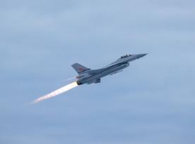 У чому проблема передати Україні лише шість F-16, якщо норвезькі літаки будуть у кращому випадку у 2027