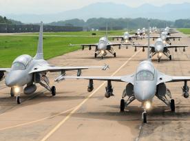 Які ще літаки окрім Gripen та Rafale дійсно потрібні Україні і це також про мільярди - скільки коштують учбово-бойові