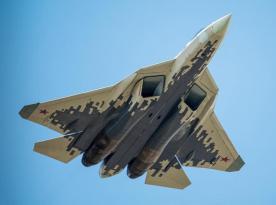 Китайці кепкують та глузують з російського Су-57 й вперше детально його зняли зблизька