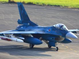 Японія хоче протикорабельною ракетою ASM-3 Kai збивати літаки з власної версії F-16, як це можливо
