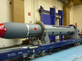 Якщо крилата ракета MdCN на 1000 км замість стартувати просто рване, то що буде з кораблем