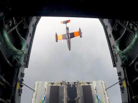 Оголосили коли з’явиться перший A400M у варіанті носія дронів із цілим роєм далекобійних безпілотників на борту