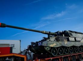 Угорщина до 2004 року списала майже 1100 артсистем і ОТРК, а тепер хоче крім PzH 2000 ще й ракетну систему на 300 км