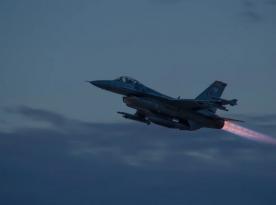 Американські військові хочуть робити синтетичне паливо для своїх F-16, і це як мінімум цікаво