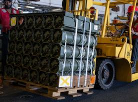 Що таке продаж зброї за механізмом DCS, який погодив Трамп для України