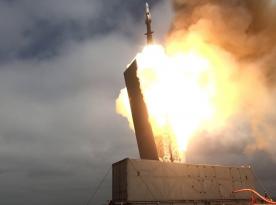 Замінити людей на роботів: ВМС США хочуть автоматизації виробничих ліній ракет SM-6 від Raytheon