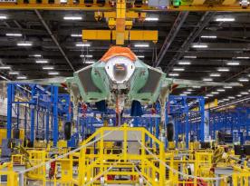 Поки з Францією по винищувачах у німців поки нічого не ясно, у США для них на фінальну збірку вже вийшов перший F-35