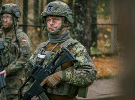 Невже треба 19 млрд євро щоб одягнути армію на півмільйона осіб за прикладом Німеччини