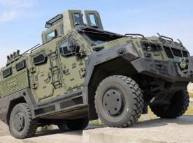 Поки Пентагон шукає новий гібридний електроавтомобіль ISV-Heavy без броні, у самих США закликають брати приклад з України