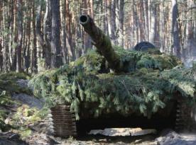 Білорусь ставить вдовж кордону з Україною дерев'яні макети танків - Міноборони