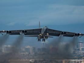 Як падіння одного B-52 серйозно вдарить по всім іншим B-52 та чи вплине це на їх здатність літати до 2050-х років