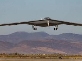 У США роздумують над тим, що бомбардувальник B-21 має бути універсальним носієм озброєння