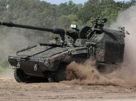 Невже новітні САУ RCH 155 вже воюють в Україні - міністр оборони Німеччини зробив промовисту заяву